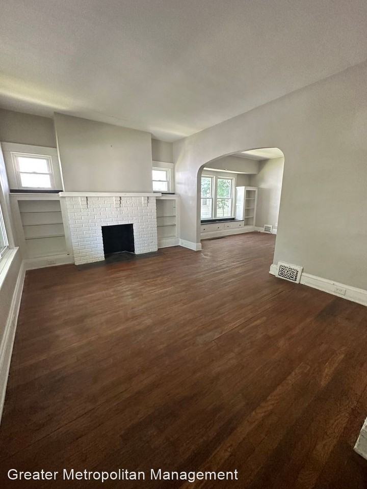 fs4015-4017 Memphis Ave - Photo 2 of 9