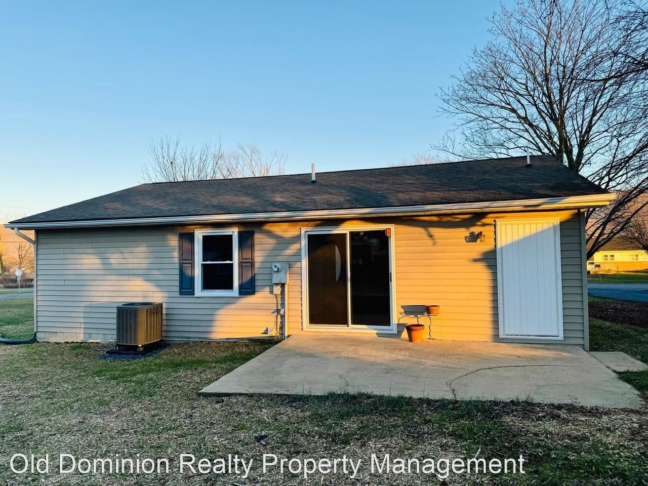 161 Clark St - Photo 2 of 10