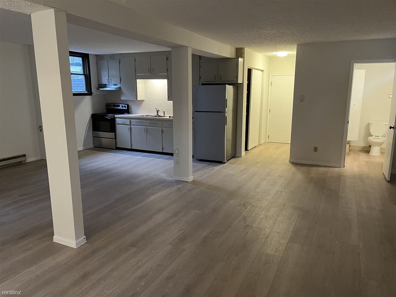 226 1/2 Lindale Ave - Photo 2 of 6