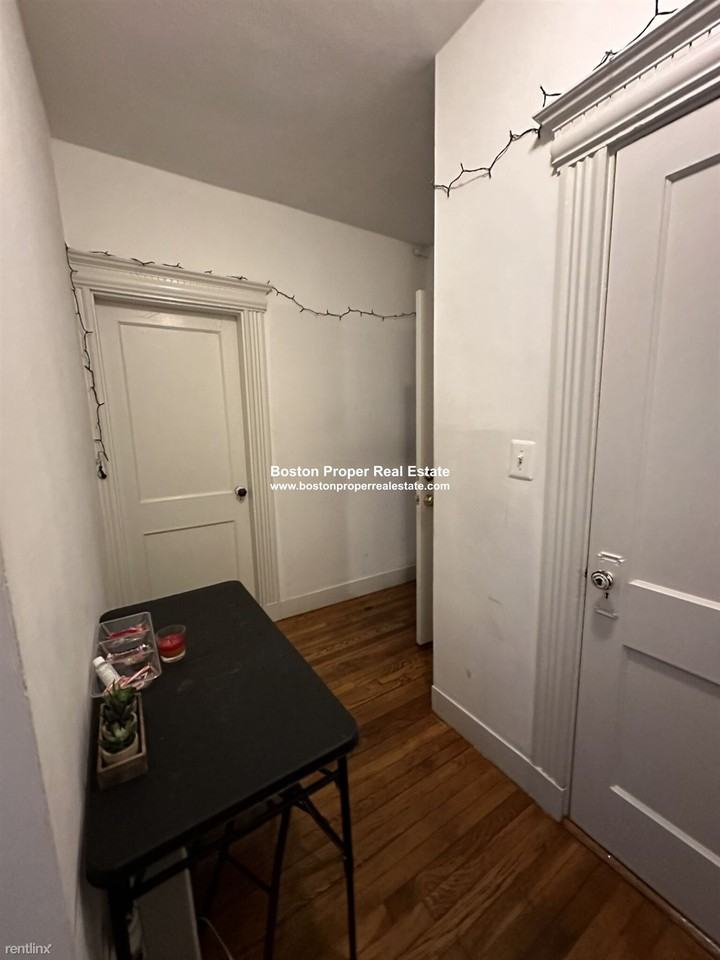 1111 Boylston St - Photo 3 of 11