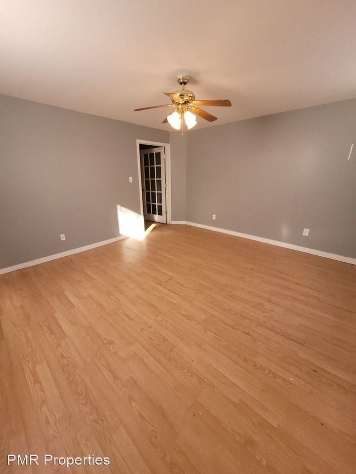 726,728 South 24th Street - Photo 2 of 10