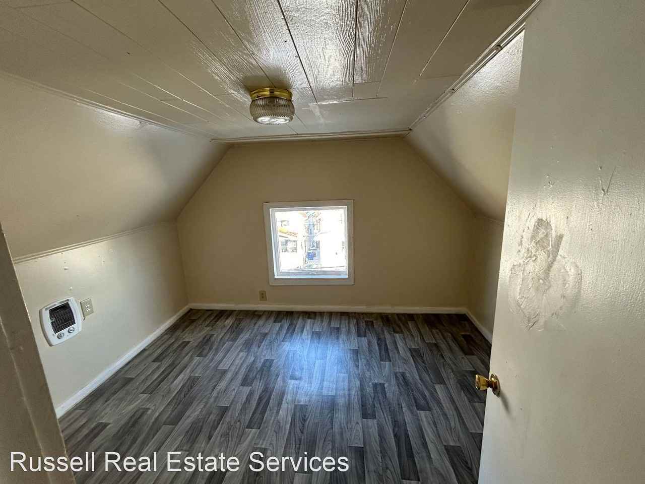 2142 W 105th St - Photo 3 of 7