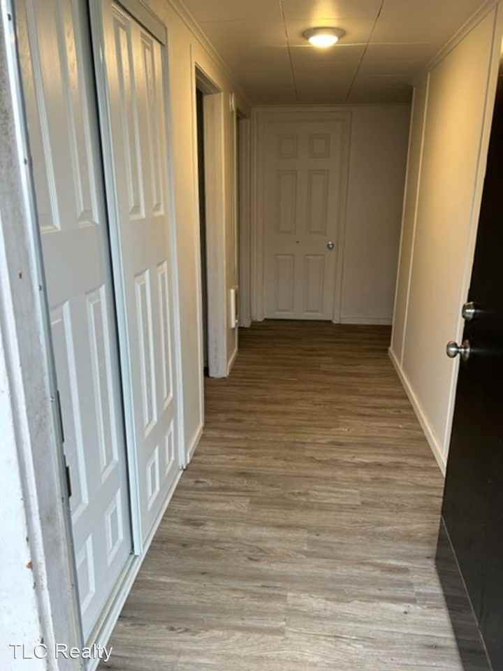 341 Moreland Ave - Photo 2 of 8