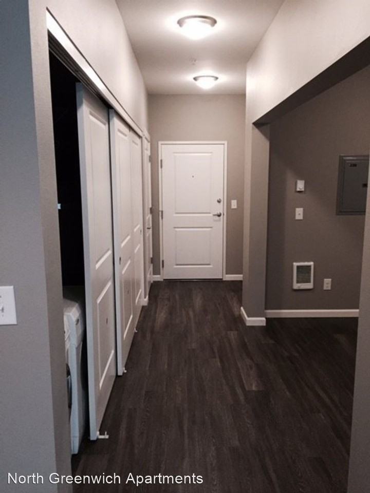 6906 N Greenwich Ave - Photo 2 of 14