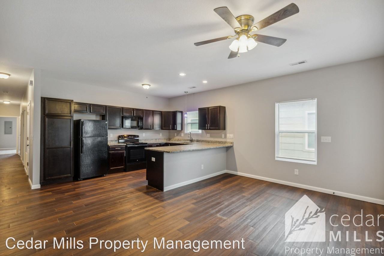 Magnolia Residences - Photo 2 of 9