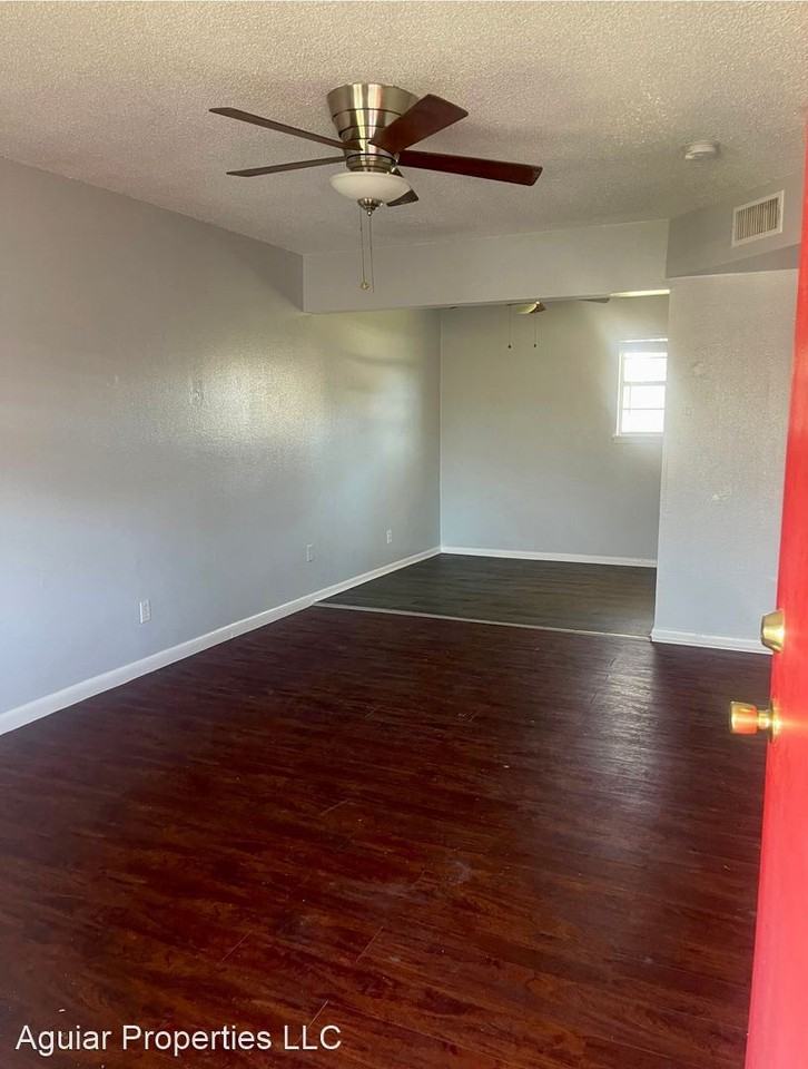 115 Strand St - Photo 2 of 7