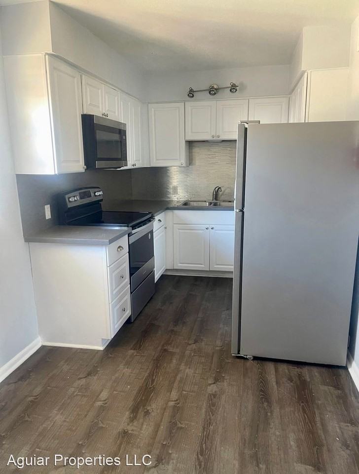 115 Strand St - Photo 3 of 7