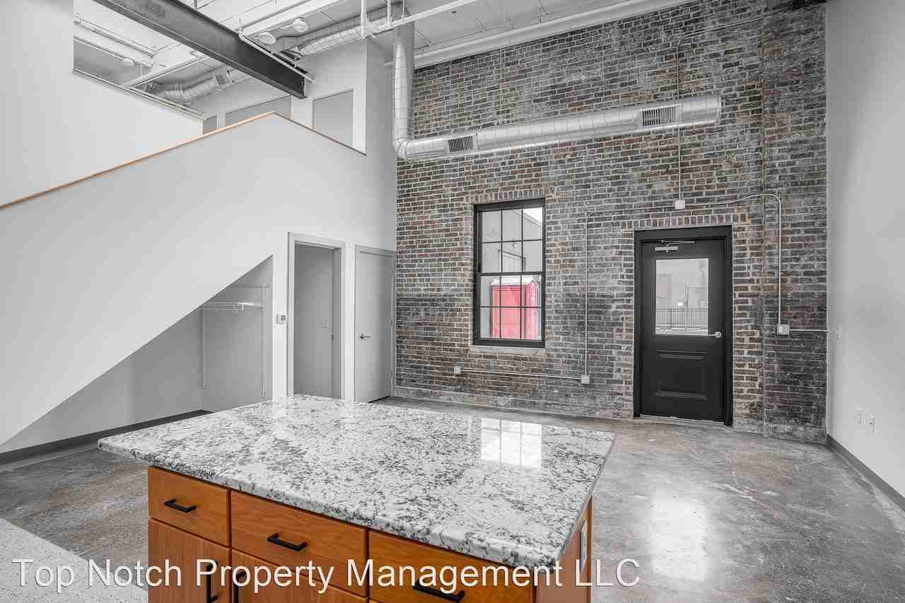 601 W 2nd Street - Photo 3 of 50