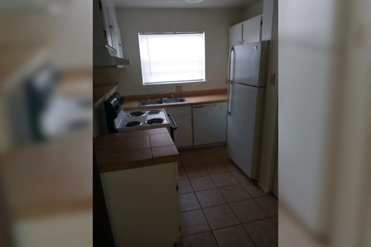 1350 Branson Ave - Photo 3 of 5