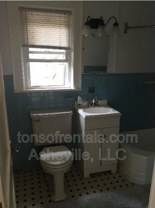 1A Gables Pl - Photo 5 of 6