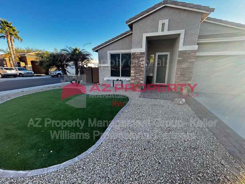 9137 W Runion Dr - Photo 2 of 47