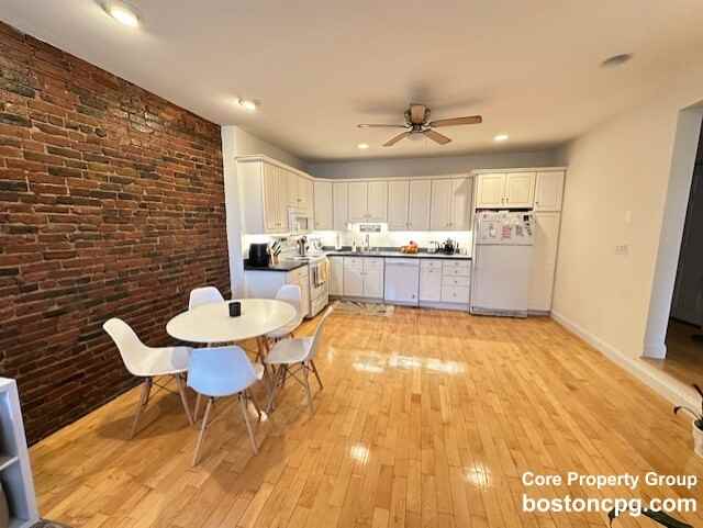 305 North St #3 - Photo 3 of 17