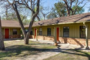 601 W College St - Photo 1 of 1