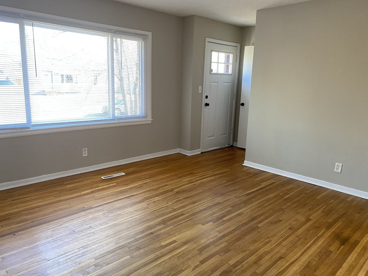 9 Pine Dr - Photo 3 of 22