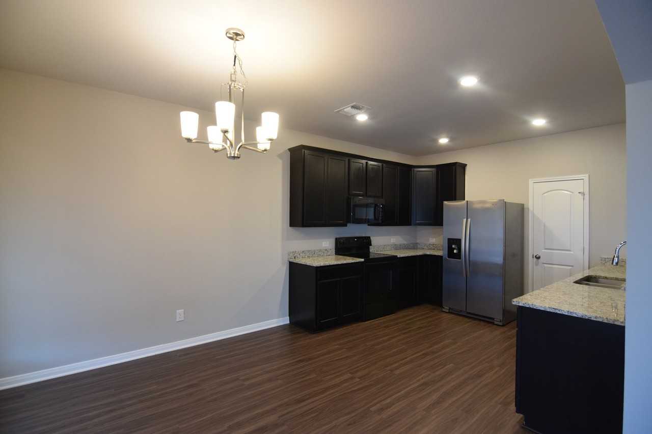 3307 Addison St - Photo 4 of 41