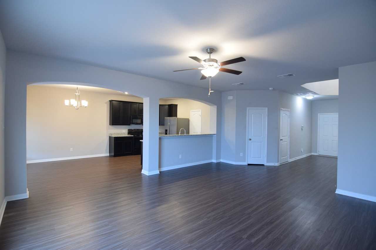 3307 Addison St - Photo 6 of 41