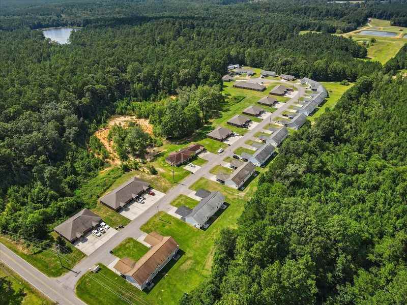 18 Anne St - Photo 2 of 2