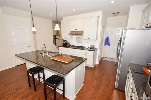 24823 Ivy - Photo 5 of 17