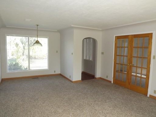 1906 72nd St E - Photo 3 of 18