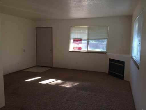 52607 NW 4th St - Photo 2 of 16