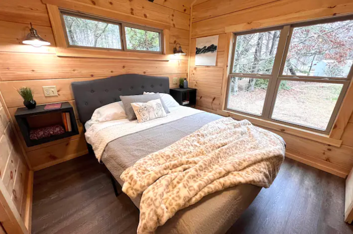 145 Fern Rd - Photo 3 of 16