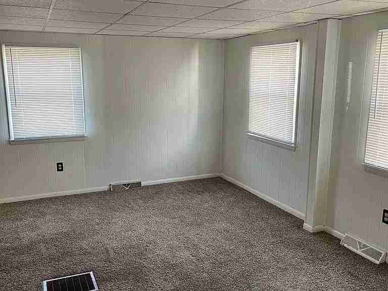 134 1/2 W Woodland Ave - Photo 3 of 11