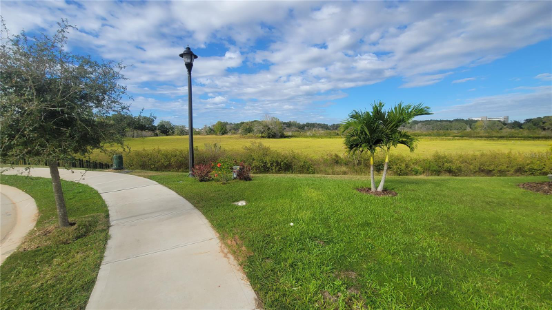 1128 Fox Path Rd - Photo 2 of 29