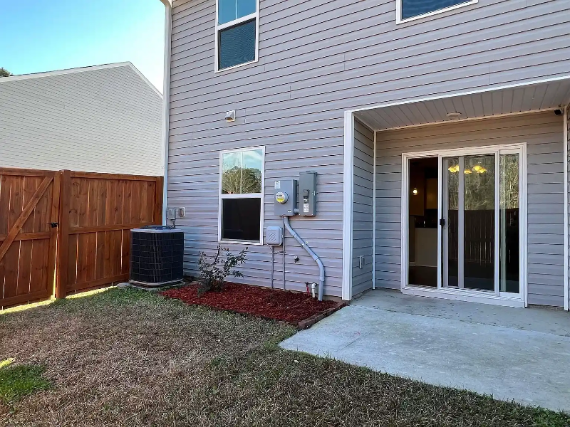 545 Truman Dr, Goose Creek, SC 29445 1 Bedroom House for 1,400/month