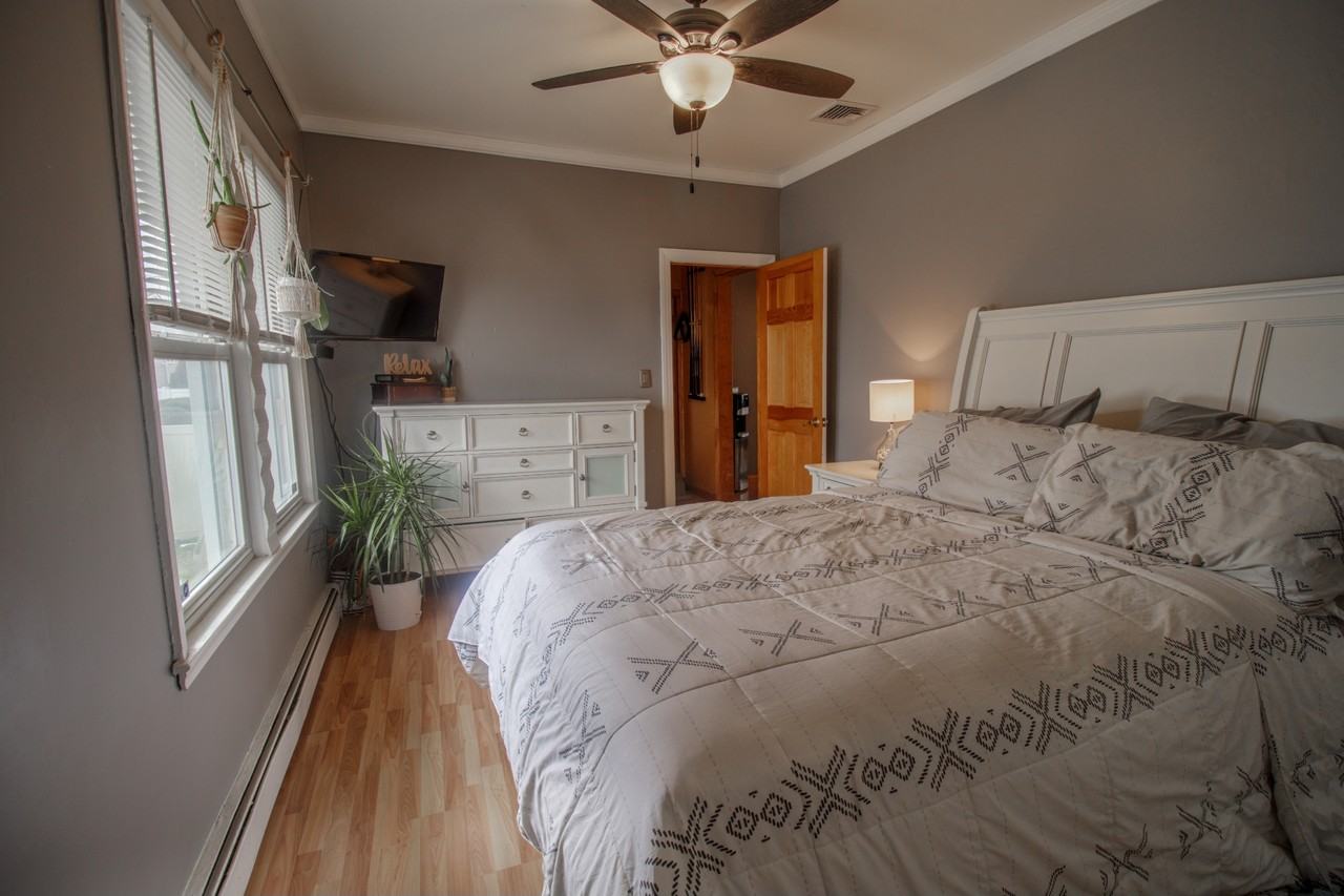51 Acorn St #NA - Photo 3 of 13