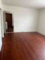 featured image of 604 6th Ave #8