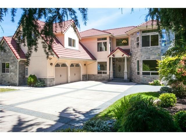 10810 Manitou Park Blvd NE - Photo 2 of 4