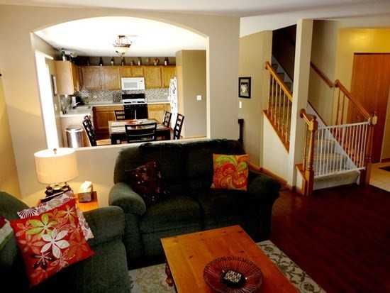 2100 Ashbrook Ct - Photo 3 of 9
