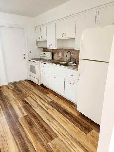 40 Elton St #40 - Photo 3 of 10