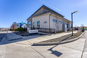 featured image of 1008 Little Ln