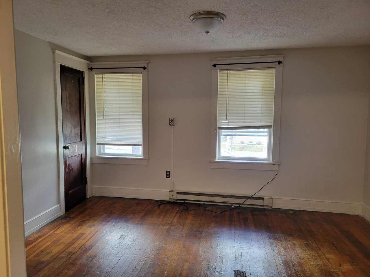 208 State St - Photo 3 of 10