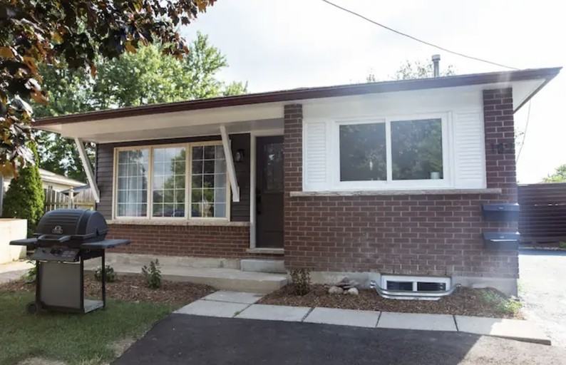 182 Broken Oak Cres, Kitchener, ON N2N 1N7 3 Bedroom Apartment for