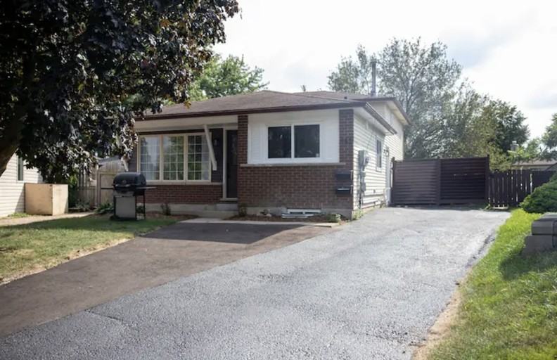 182 Broken Oak Cres - Photo 2 of 19