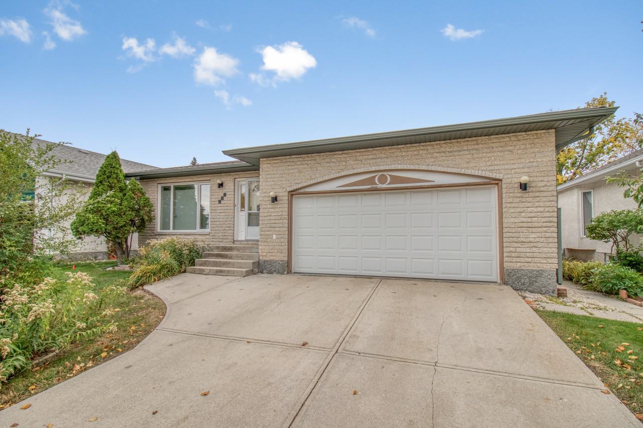 255 Columbia Dr, Winnipeg, MB R3Y 1G7 3 Bedroom House for 2,295/month Zumper