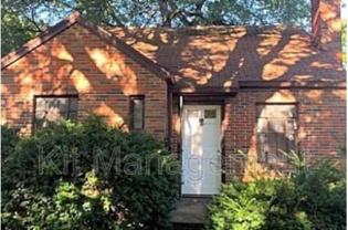 4649 Burnham Ave - Photo 1 of 1