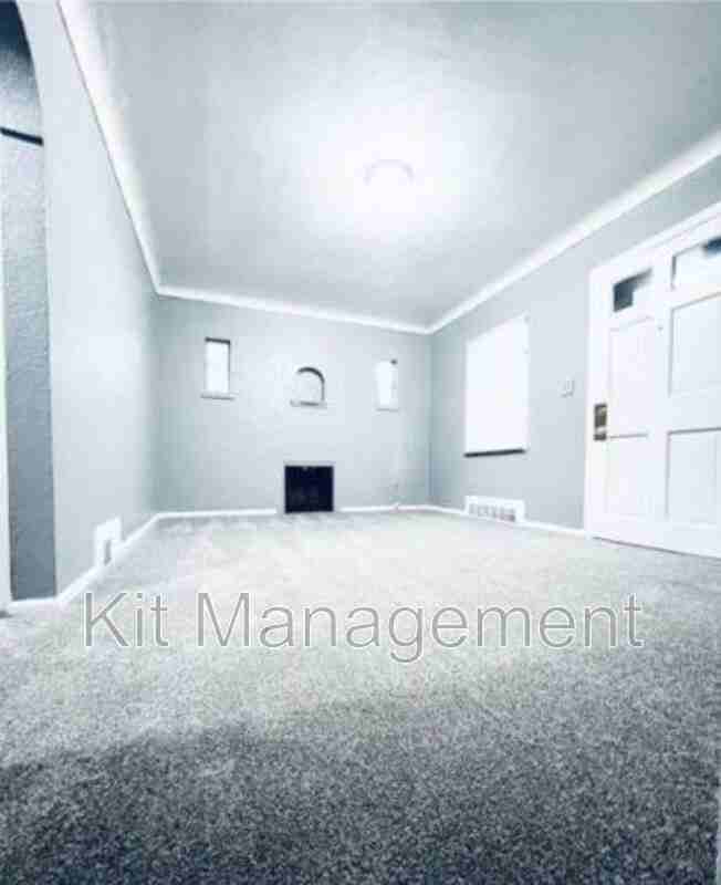 4649 Burnham Ave - Photo 2 of 6