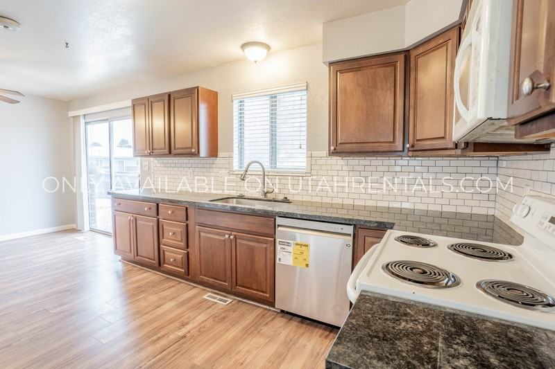 1429 Nw - Photo 7 of 29