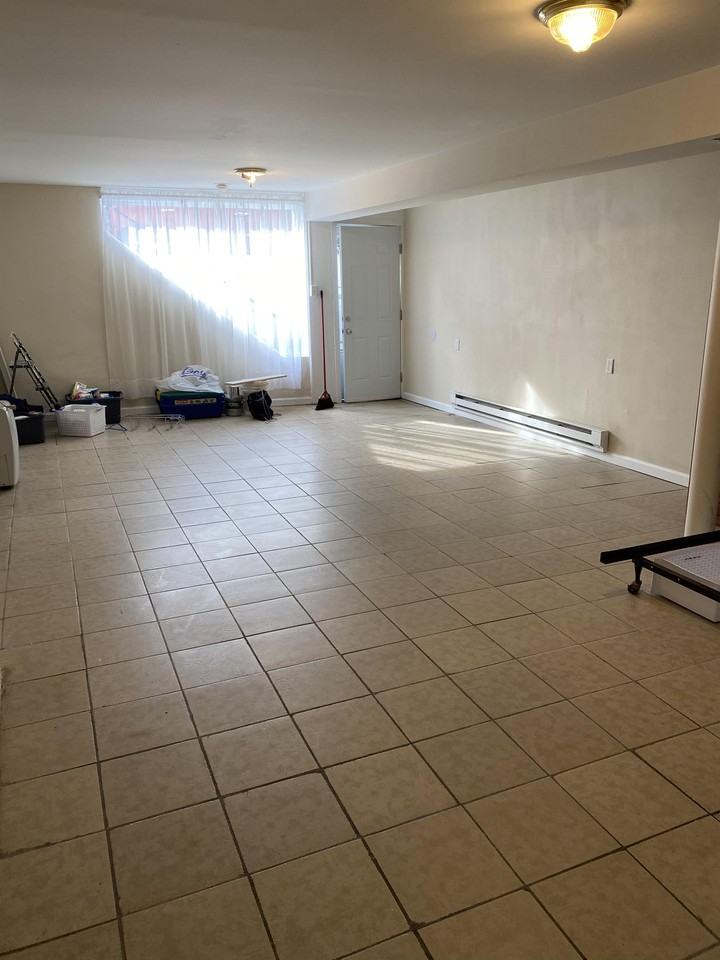 WASHINGTON, 42-44 EAST - Photo 3 of 7