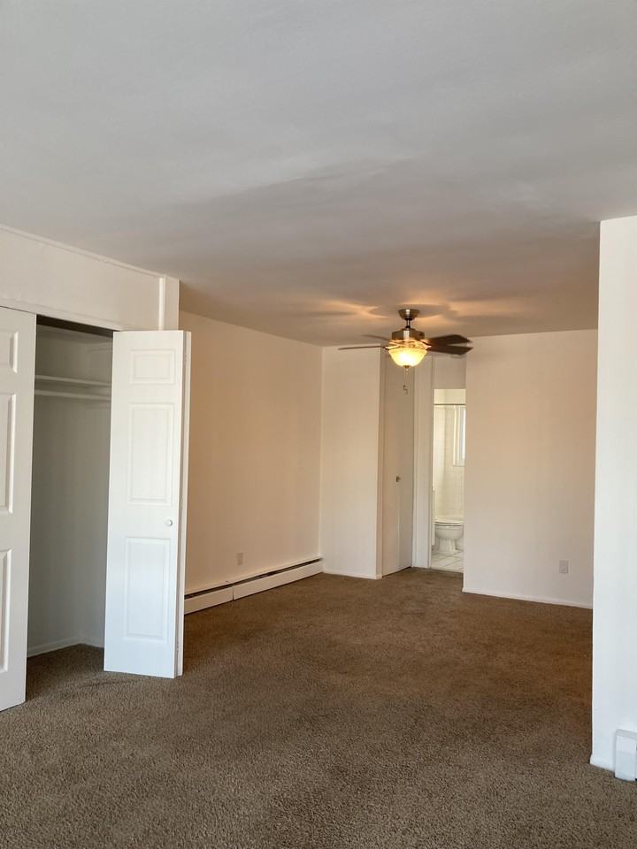 Nautical Mile Apartments, LLC. 24801 Jefferson Ave, St. Clair Shores