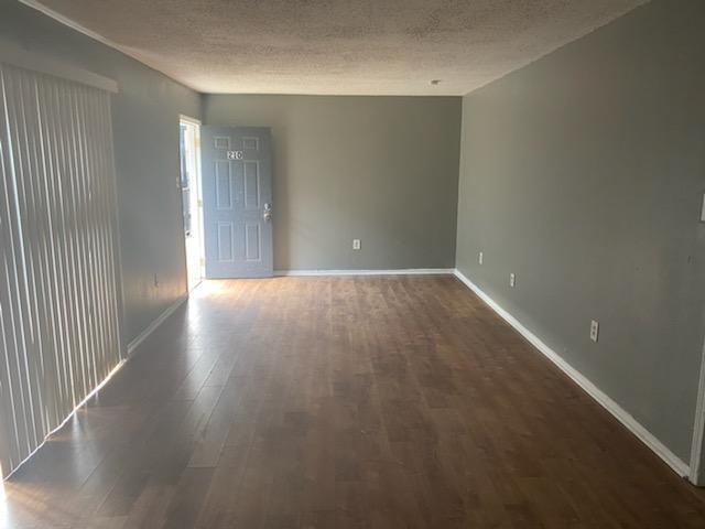 Gentilly Ridge Apts - Photo 3 of 4