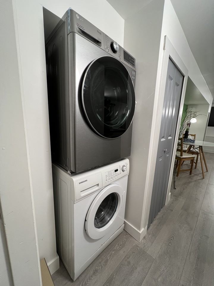 3675 W 23rd Ave #Bas - Photo 3 of 8