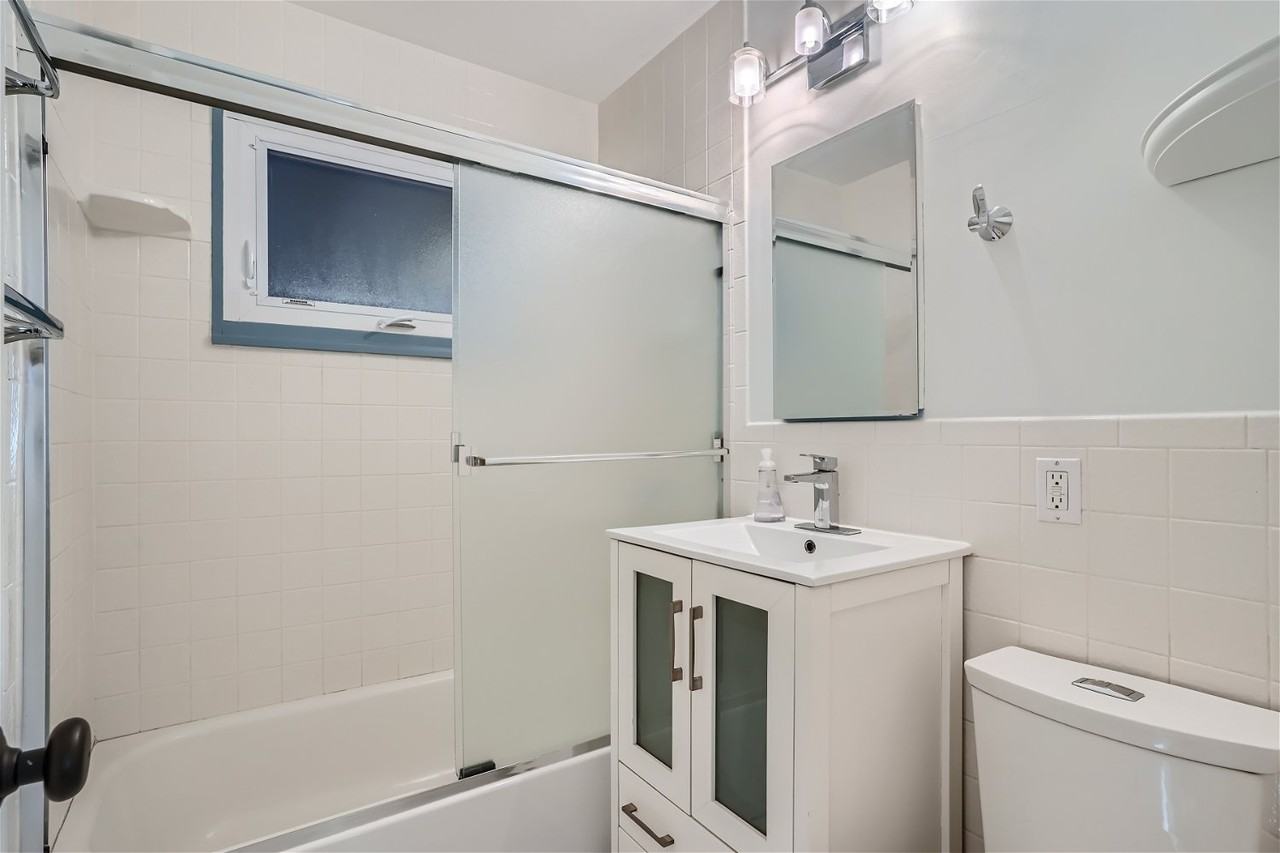 718 Tennyson St #1 - Photo 5 of 11