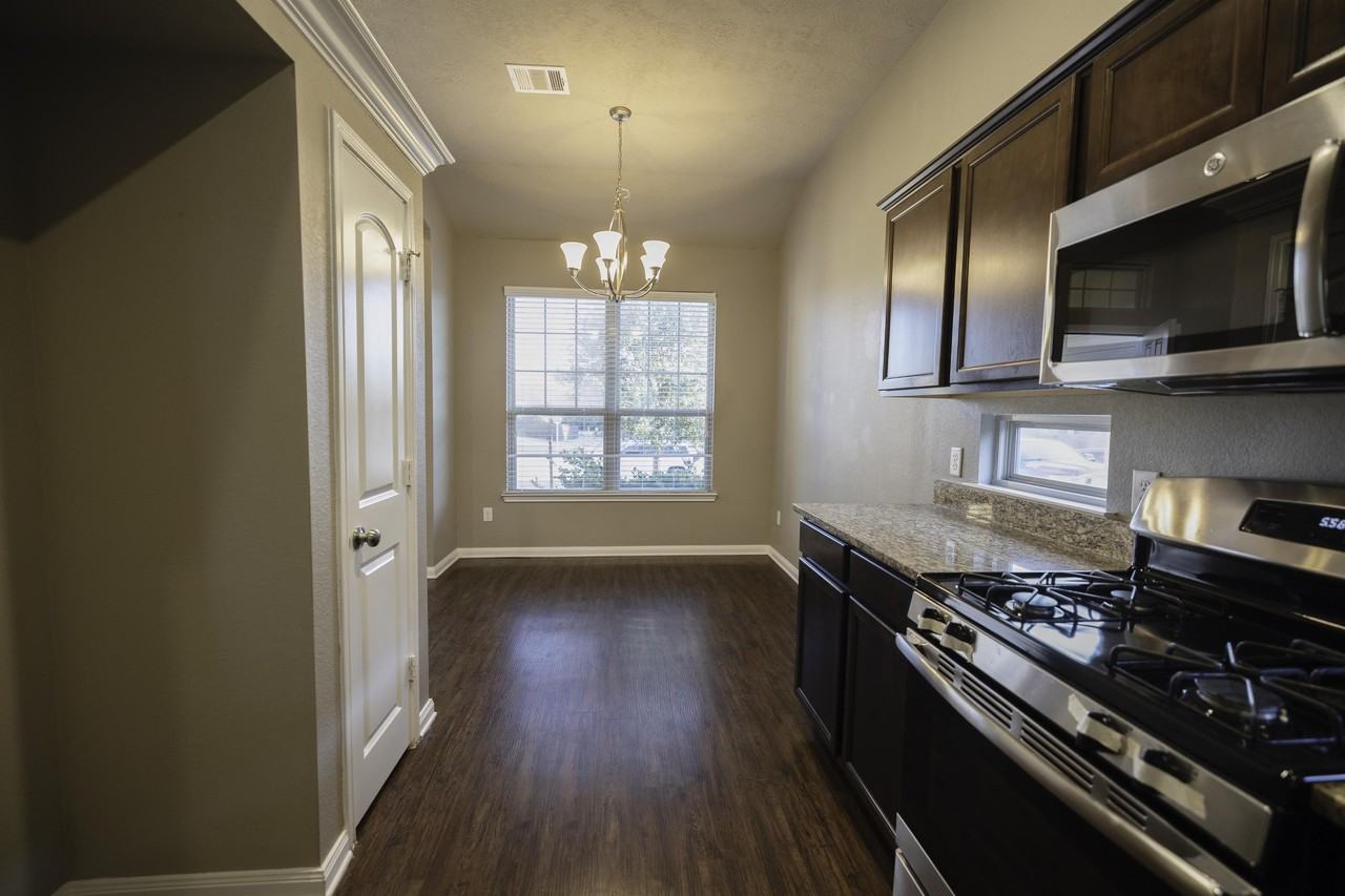 1909 Maize Court #1 - Photo 3 of 19