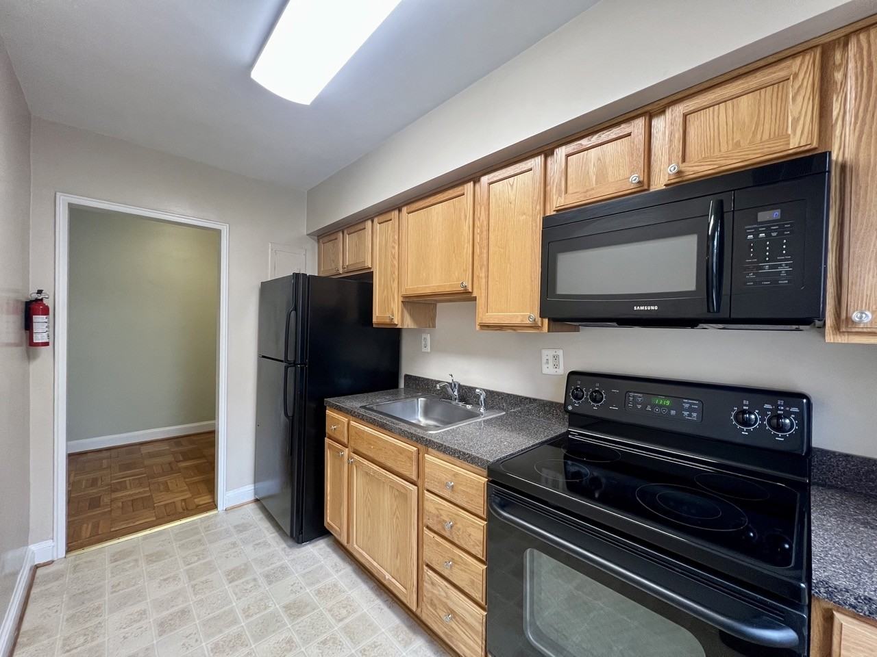 1303 N Ode St #214 - Photo 3 of 18
