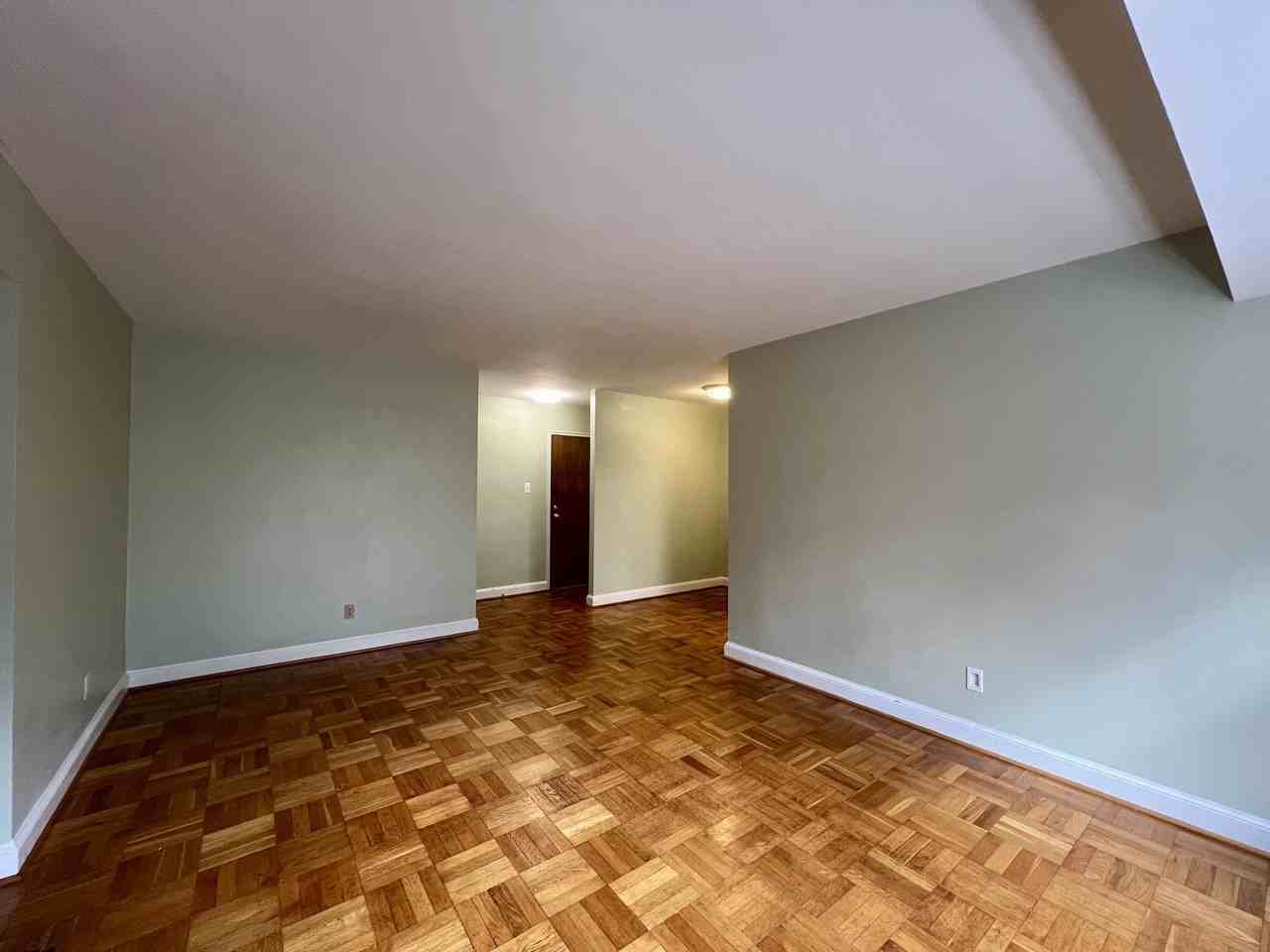 1303 N Ode St #214 - Photo 7 of 18