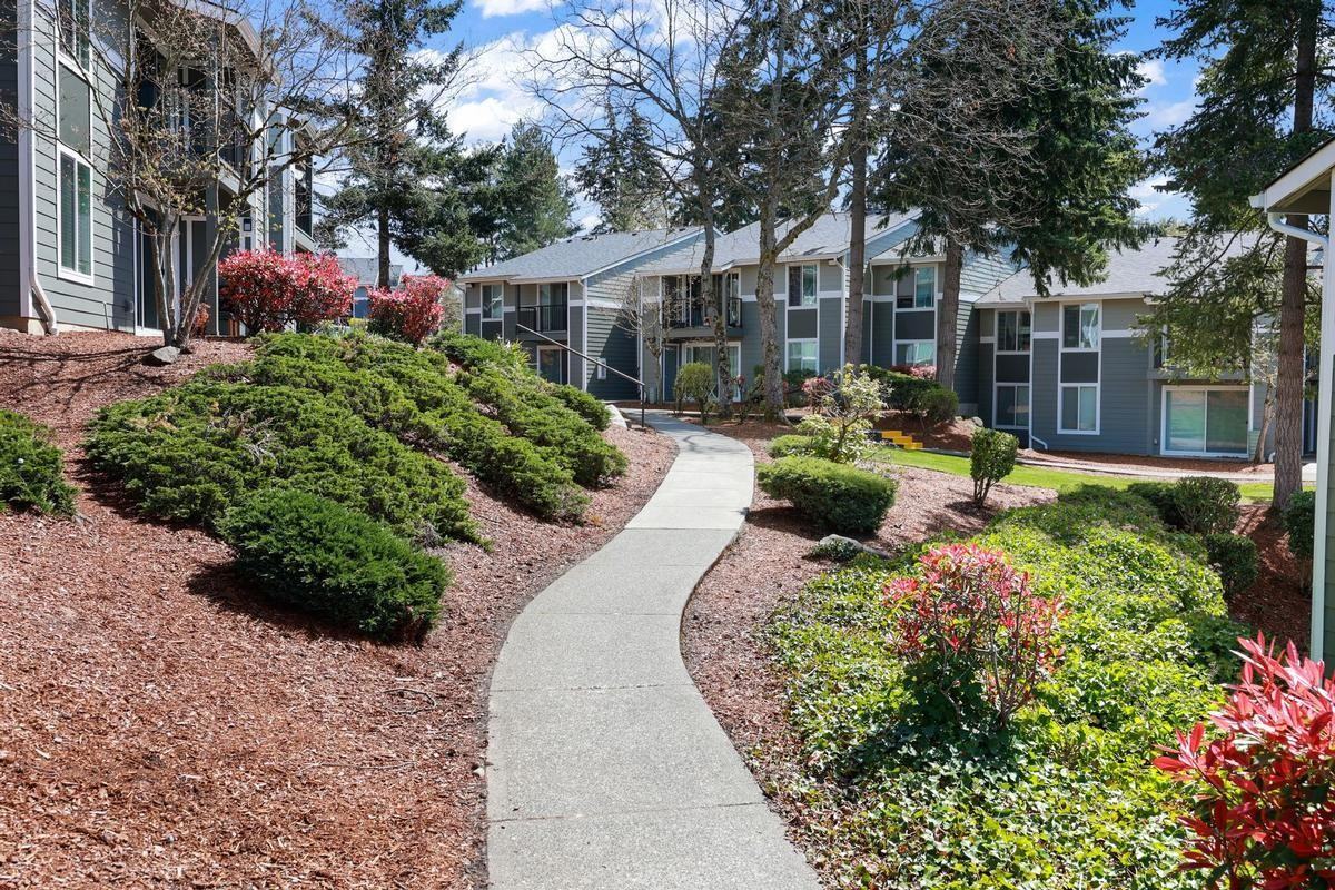 10820 Se 211th Pl - Photo 5 of 20